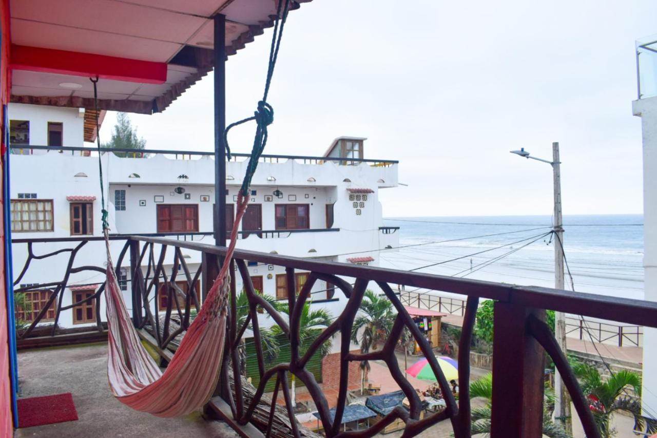 Arrecife Montanita Hostal Ngoại thất bức ảnh