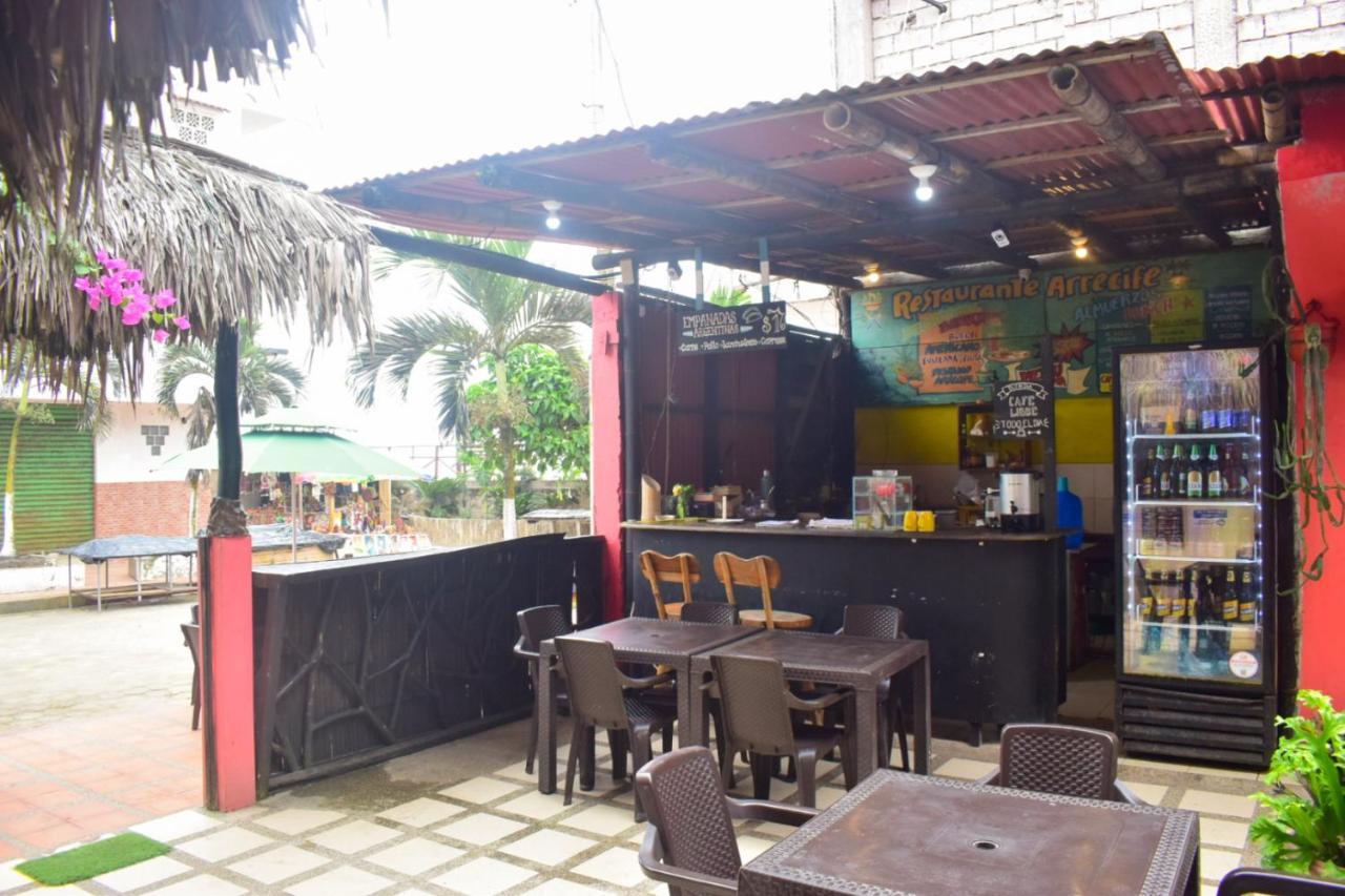 Arrecife Montanita Hostal Ngoại thất bức ảnh