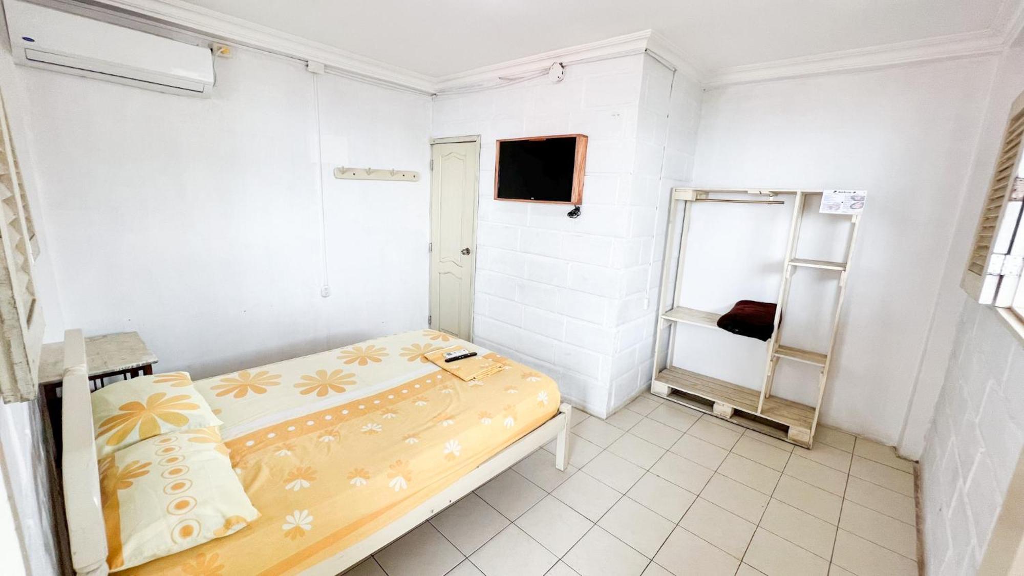 Arrecife Montanita Hostal Ngoại thất bức ảnh