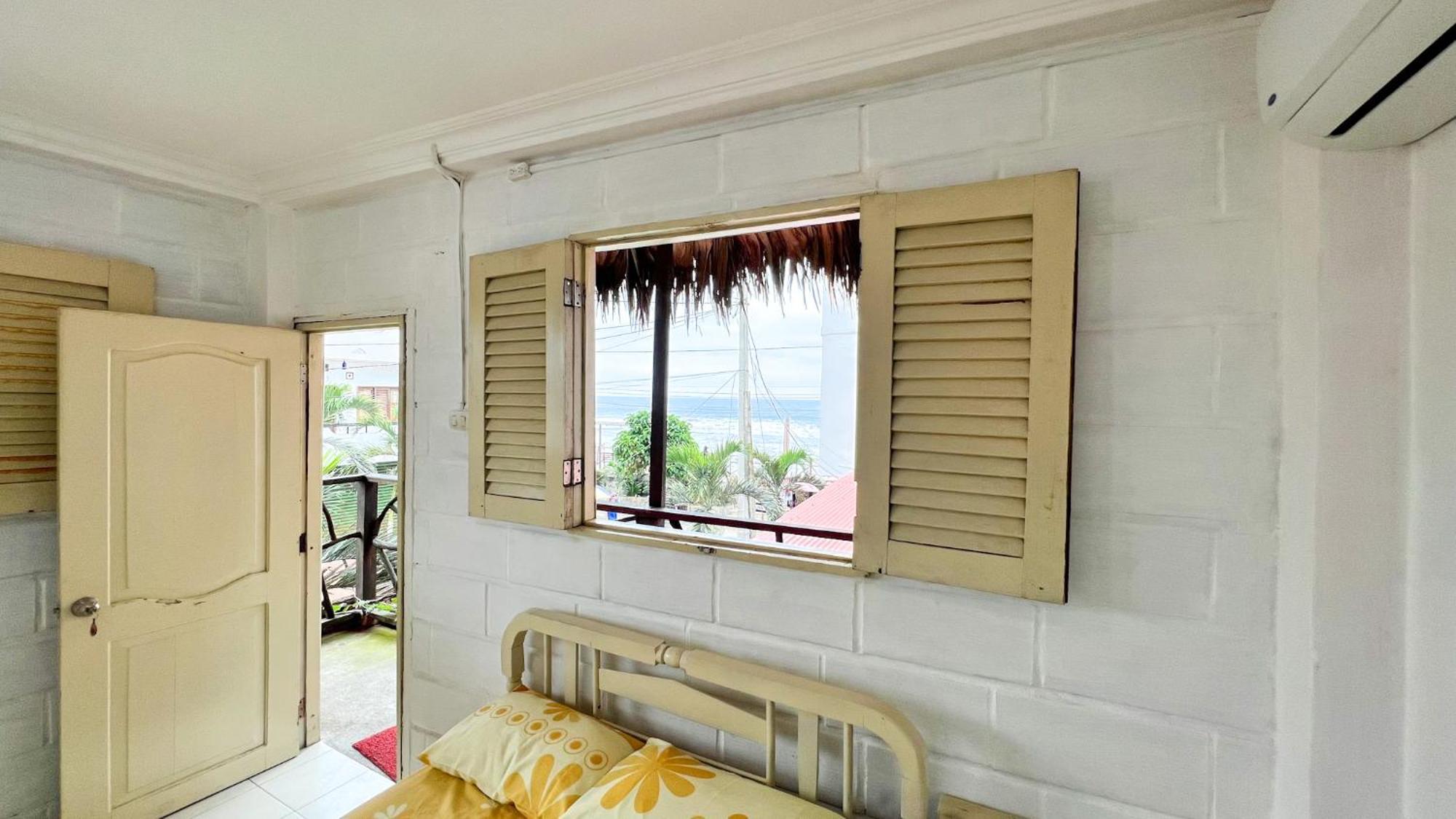 Arrecife Montanita Hostal Ngoại thất bức ảnh