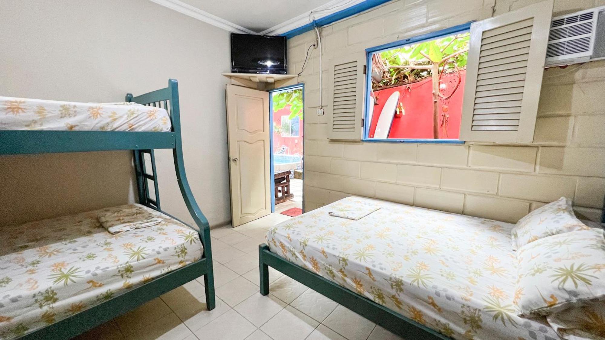 Arrecife Montanita Hostal Ngoại thất bức ảnh